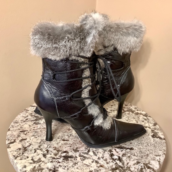 NWOT Moda Puison black booties. Size 8 - Picture 5 of 16